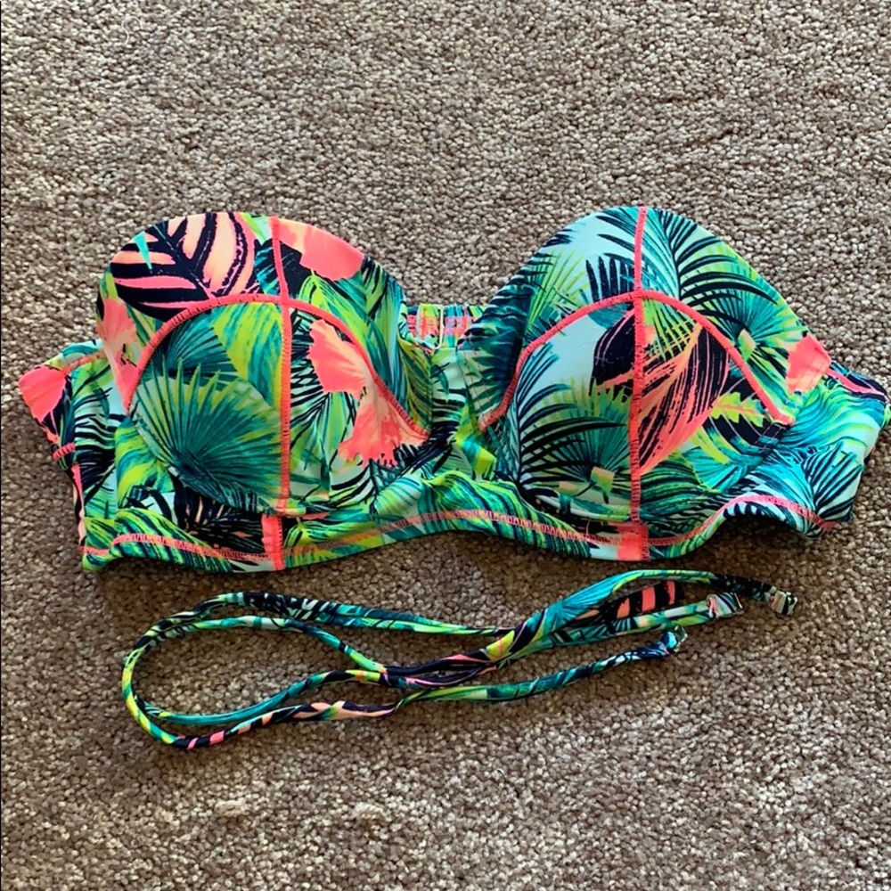 Bathing suit top